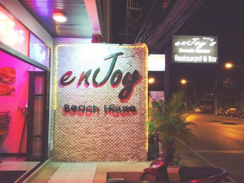 Enjoy'S Beach House & Cafe' Ban Karon Zewnętrze zdjęcie